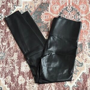 KNIX x Birds Papaya Black Faux Leather Leggings. Size M.